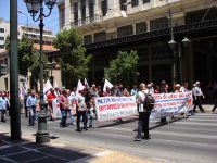  Foto (© Jan Hübel / Griechenland Zeitung) ist heute Mittag während des Protestmarsches der PAME entstanden.