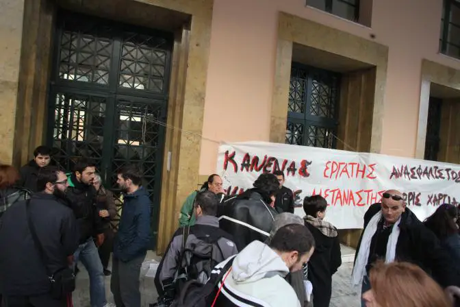 Im Hungerstreik befindliche Migranten sollen umquartiert werden