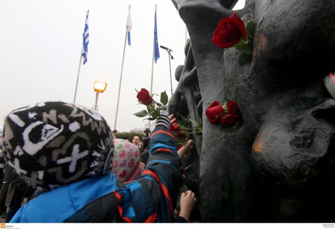 Unser Archivfoto (© Eurokinissi) zeigt ein jüdisches Denkmal in Thessaloniki.
