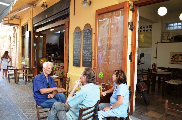 TV-Tipp: Orte des Erinnerns - Griechenland. Die griechischen Kaffeehäuser: Treffpunkt der Musiker