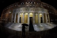 Nach bissiger Kontroverse: Griechenlands Regierung erhielt das Vertrauen 