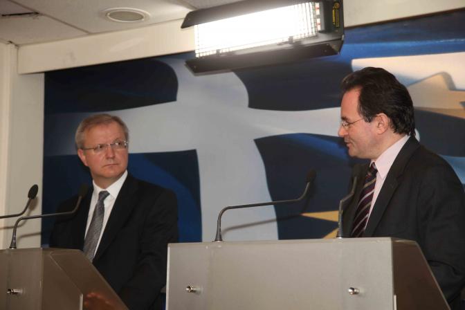 EU-Kommissar Oli Rehn sondiert die Lage in Griechenland