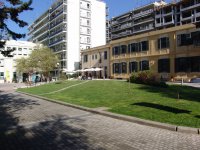 Unser Archivfoto (© Jan Hübel / Griechenland Zeitung) entstand vor dem Goethe-Institut in Thessaloniki.