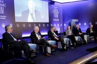 Drittes Internationales Ökonomisches Forum in Delphi 