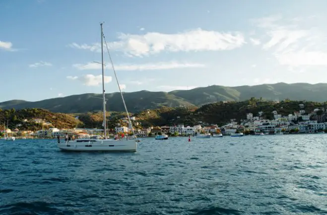 Foto (© Griechenland Zeitung / Louisa Bayer): Poros