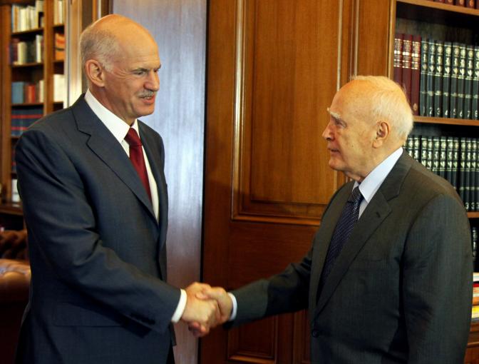 Papandreou bezeichnet EU-Rettungspaket als „Erfolg des griechischen Volkes“