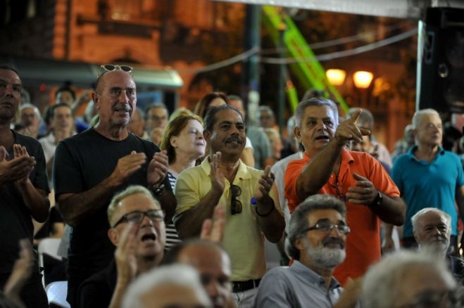 Umfrage: Griechen sind unzufrieden mit Politik und Politikern <sup class="gz-article-featured" title="Tagesthema">TT</sup>