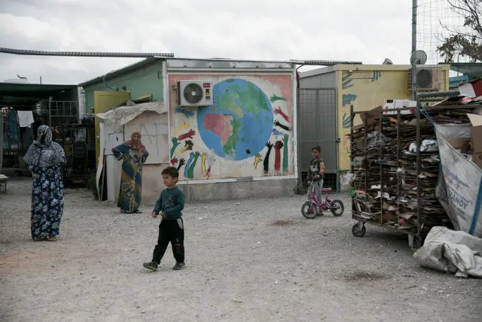 Unser Archivfoto (© Eurokinissi) entstand in einem Flüchtlingslager in Griechenland.