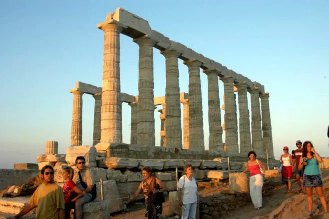 Unser Archivfoto (© Eurokinissi) zeigt die den Poseidontempel von Sounion südlich von Athen. 