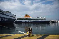 Unser Archivfoto (© Eurokinissi) entstand im Hafen von Piräus.