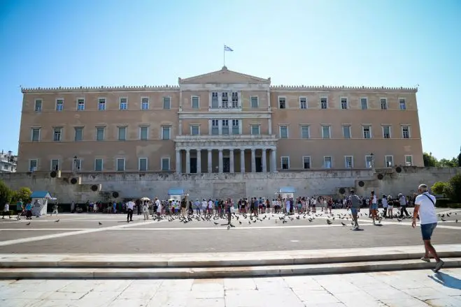 Unser Archivfoto (© Eurokinissi) zeigt das Gebäude des Parlaments in Athen.