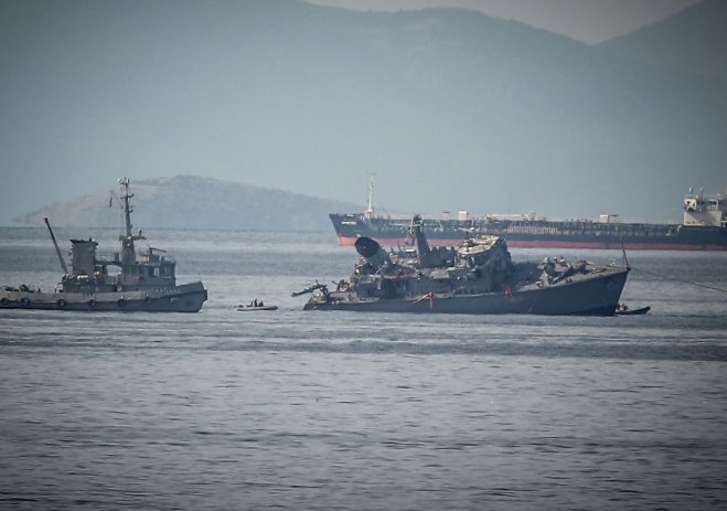 Unser Foto (© Eurokinissi) zeigt das Minensuchtboot „Kallisto“ am Dienstag (27.10.).