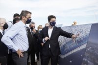 Foto (© gtp): Premierminister Kyriakos Mitsotakis bei seinem Besuch auf der Sonneninsel.