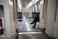 Unser Foto (© Eurokinissi) entstand in der Athener U-Bahn.