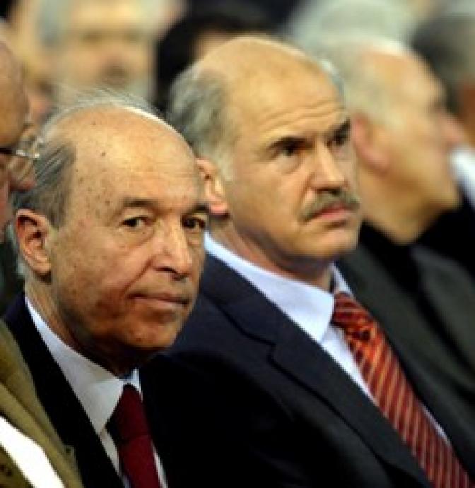 Ex-Ministerpräsident Kostas Simitis soll aus der Parlamentsfraktion der PASOK ausgeschlossen werden