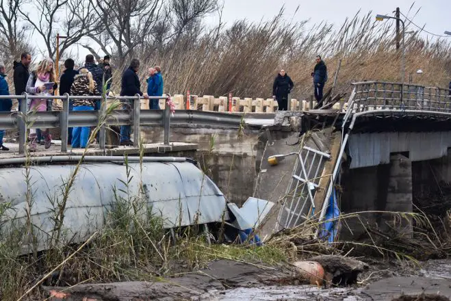 Unsere Fotos (© Eurokinissi) entstanden am Dienstag (26. 2.) auf Kreta nach dem Unwetter „Okeanis“.