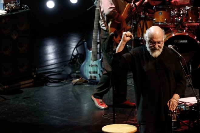 Unser Archivfoto (© Eurokinissi) zeigt Dionysis Savvopoulos.