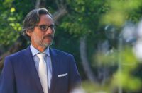 Unser Foto (© Ronny Skevis) zeigt den Deutschen Botschafter in Athen, Jens Plötner.