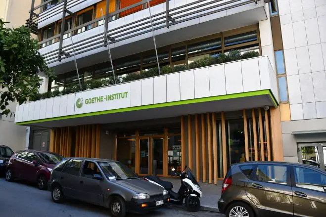 Unser Foto (© Jan Hübel) zeigt das Goethe-Institut Athen. 