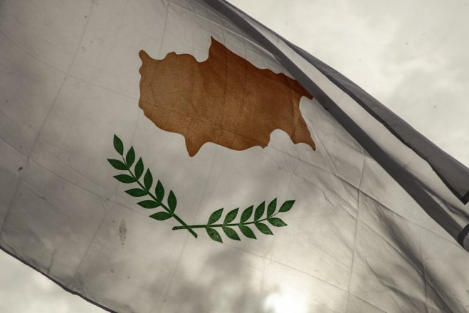 Unser Archivfoto (© Eurokinissi) zeigt die Flagge der Republik Zypern.