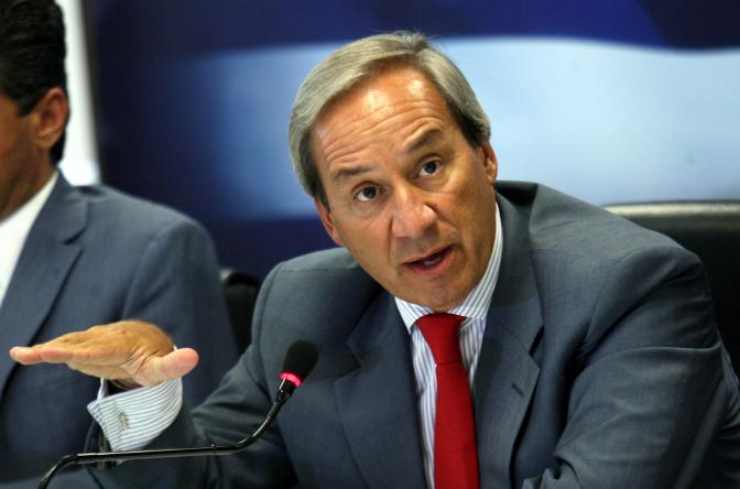 Gesetzentwurf für die Wirtschafts- und Steuerpolitik im Parlament