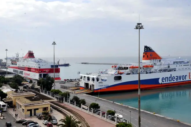 Unser Archivfoto (© Eurokinissi) entstand im Hafen von Patras.