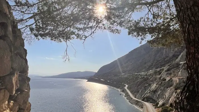 Strahlend blauer Himmel in Megara (© Griechenland Zeitung / Lucas Geschke)