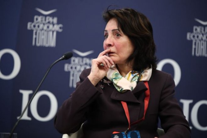 Unser Archivfoto (© Eurokinissi) zeigt Maria Damanaki auf dem Delphi Economic Forum im April 2025.