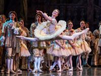 Ballettpremiere in Athen: „Dornröschen“