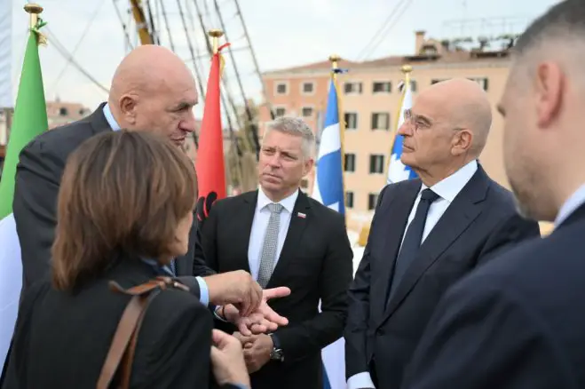 Unser Foto (© Eurokinissi) entstand am Montag (5.10.) in Venedig.