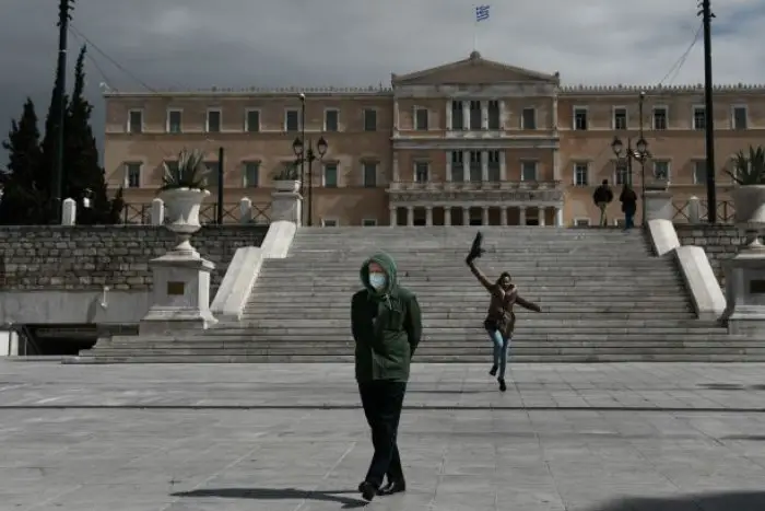 Unser Foto (© Eurokinissi) entstand vor dem Parlament in Athen.