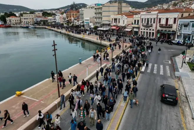 Unser Foto (© Eurokinissi) entstand am 16. April auf der Insel Lesbos.
