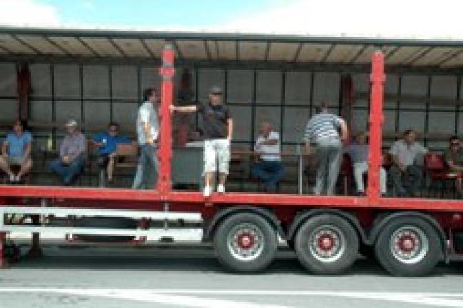 Streik der Lastwagen- und Tanklastzugbesitzer – ein Land ohne Benzin