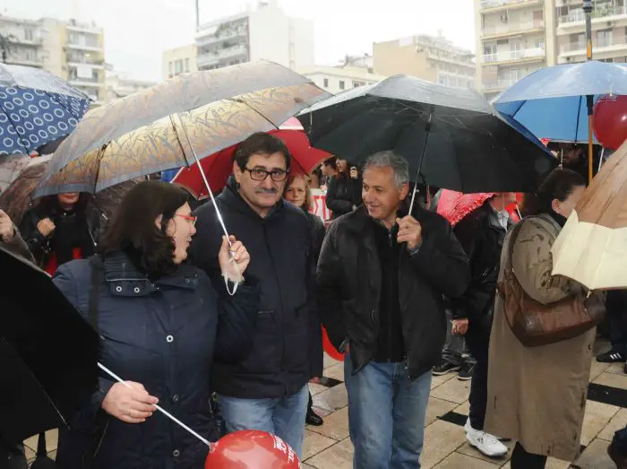 Bürgermeister von Patras plant „Marsch auf Athen“