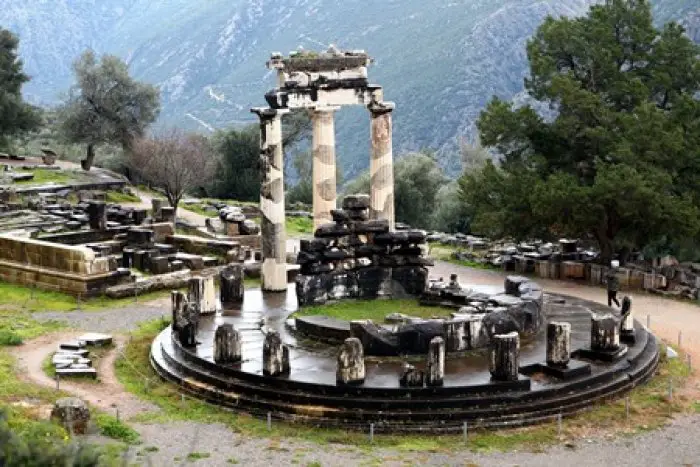 Unser Archivfoto von Eurokinissi zeigt die archäologische Stätte von Delphi. 