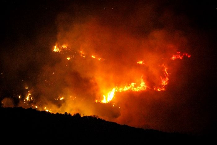 Foto (©  Eurokinissi) zeigt den Brand, der sich bei Agnanta in der Präfektur Elis ereignet hat.