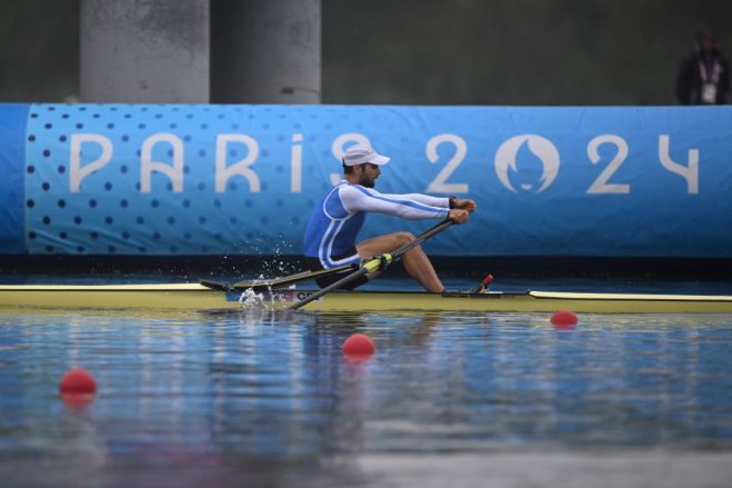 Unser Archivfoto (© Eurokinissi) zeigt Stefanos Douskos während eines früheren Wettkampfes im Einer.