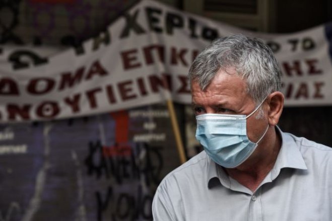 Unser Archivfoto (© Eurokinissi) entstand während einer Demonstration vor dem Arbeitsministerium in Athen.