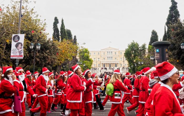 Dritter „Santa Run“ in Athen war ein großer Erfolg