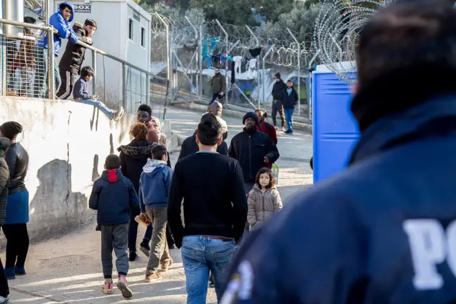 Unser Archivfoto (© Eurokinissi) entstand in einem Flüchtlingslager auf der Insel Samos.