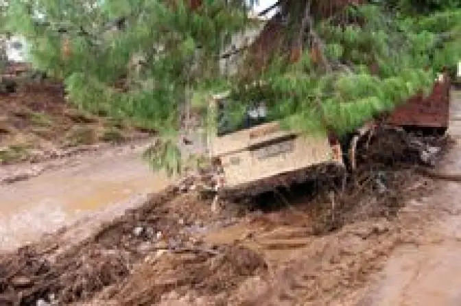 Erste Überschwemmungen in der Region Ilia