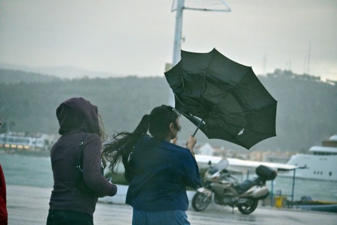 Unser Foto (© Eurokinissi) entstand am Samstag (10.1.) in Nafplion auf der Peloponnes.
