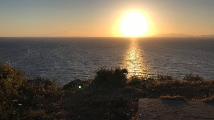 Das Foto (© Leonie Meyer) zeigt den Horizont von dem Monte Smith der Insel Rhodos aus.