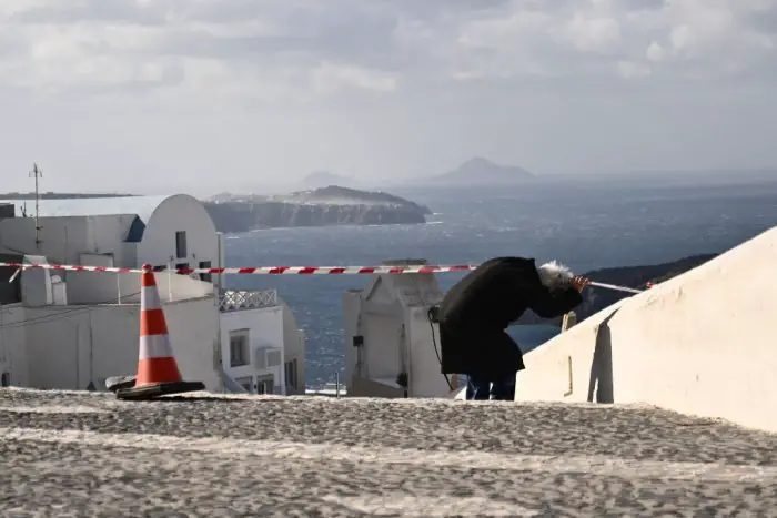 Unser Archivfoto (© Eurokinissi) entstand auf der Insel Santorini.