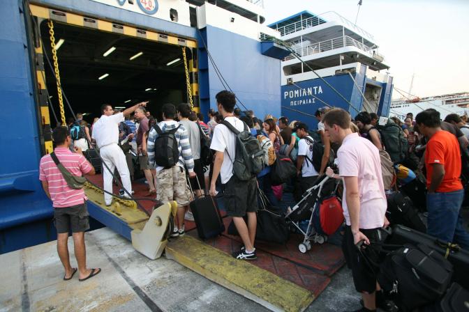Griechenland: Fährschifffahrt in Piräus leidet unter der Krise