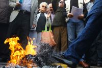 Kundgebung gegen weitere Kürzungen der Renten in Athen und Thessaloniki 