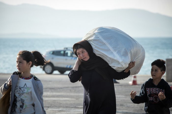 Das Foto (© Eurokinissi) zeigt die Ankunft von Flüchtlingen von Samos im Hafen von Elevsina