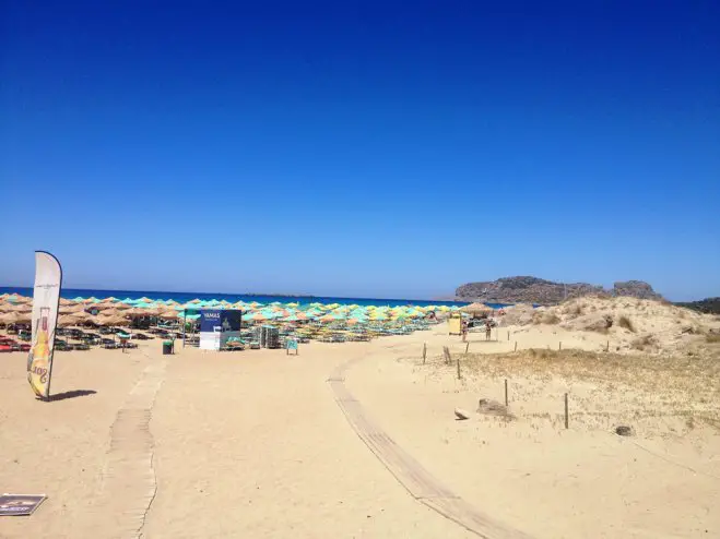 Unser Archivfoto (© Griechenland Zeitung / ms) zeigt den sauberen Strand Falassarna auf Kreta.