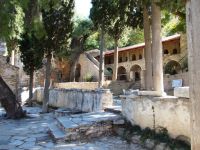 Byzantinisches Erbe am Hausberg Athens: Klöster des Hymettos, Teil 1