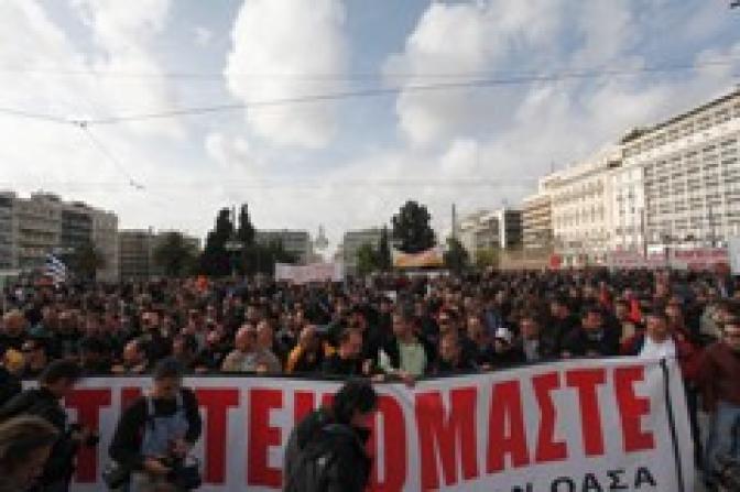 Massive Gewerkschaftsproteste gegen den Haushaltsplan